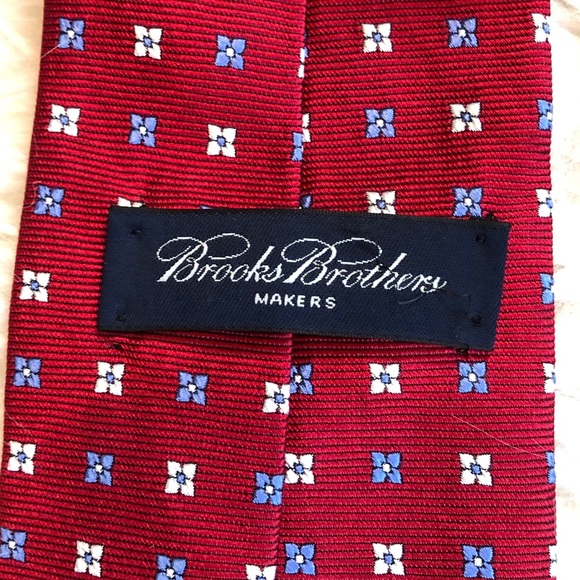 🌺BUNDLE 4 ties🌺 - Picture 3 of 8